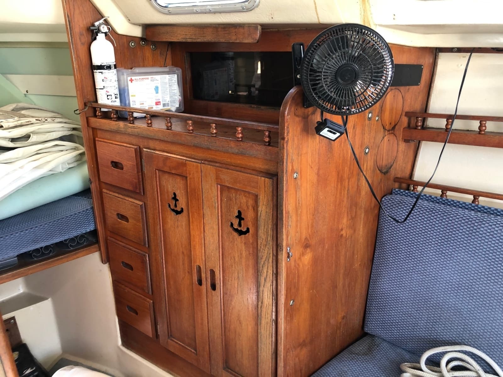 1983 Catalina Catalina 30