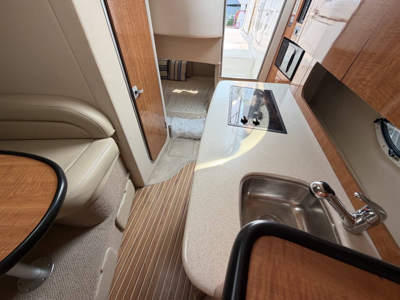 2003 Maxum 2900 SCR