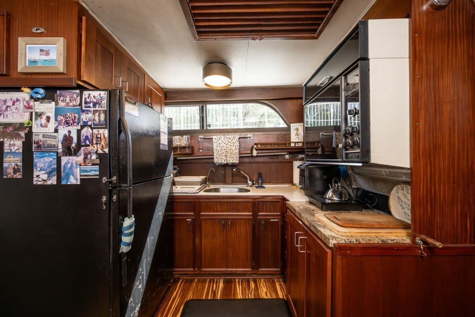 1979 Hatteras Yacht Fish