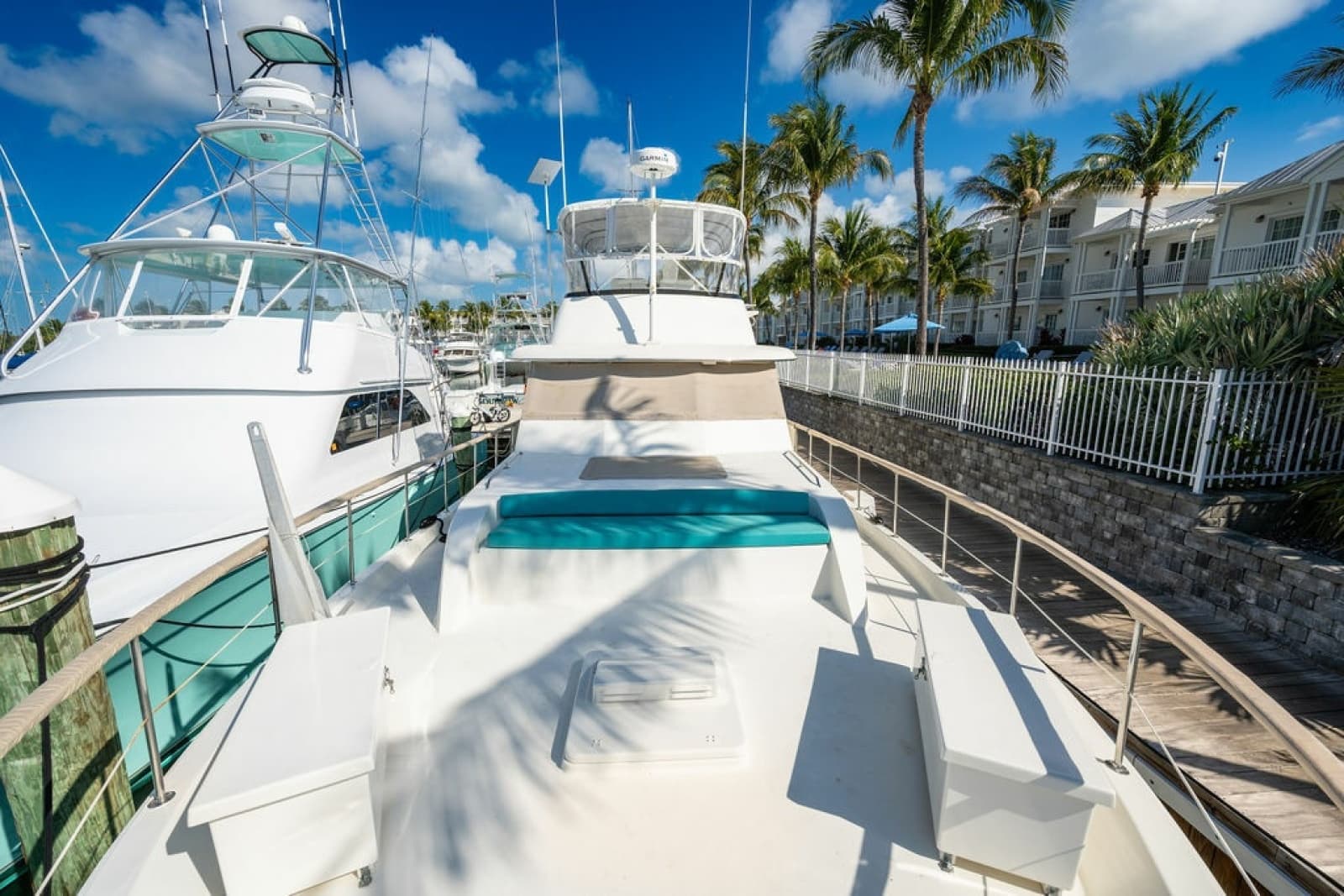 1979 Hatteras Yacht Fish