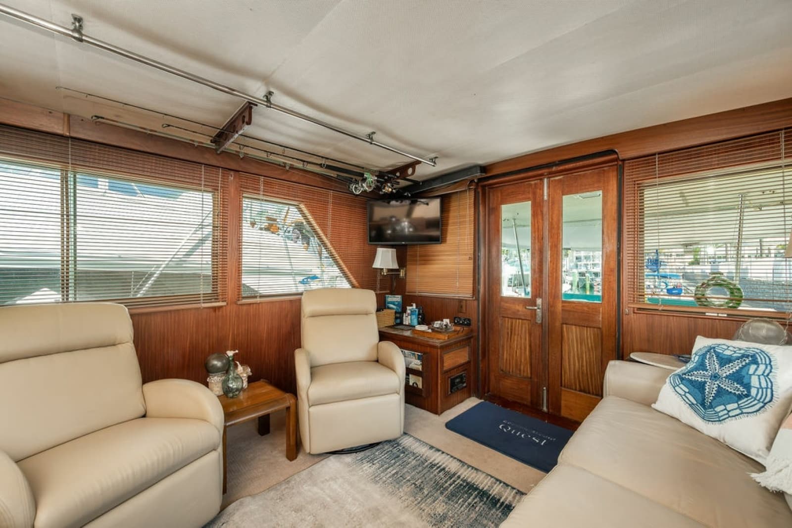 1979 Hatteras Yacht Fish