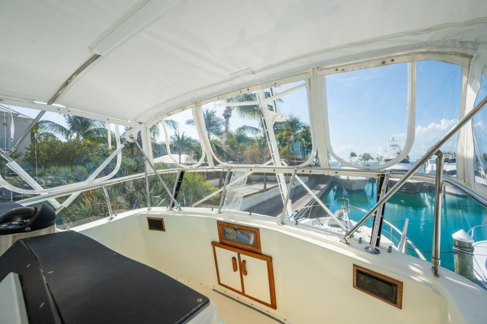 1979 Hatteras Yacht Fish
