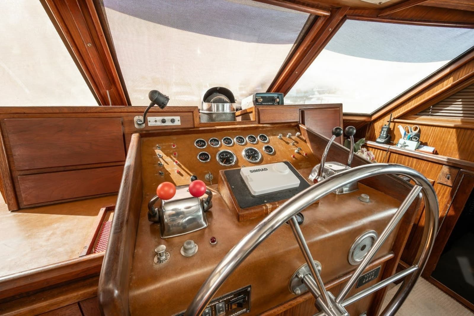 1979 Hatteras Yacht Fish