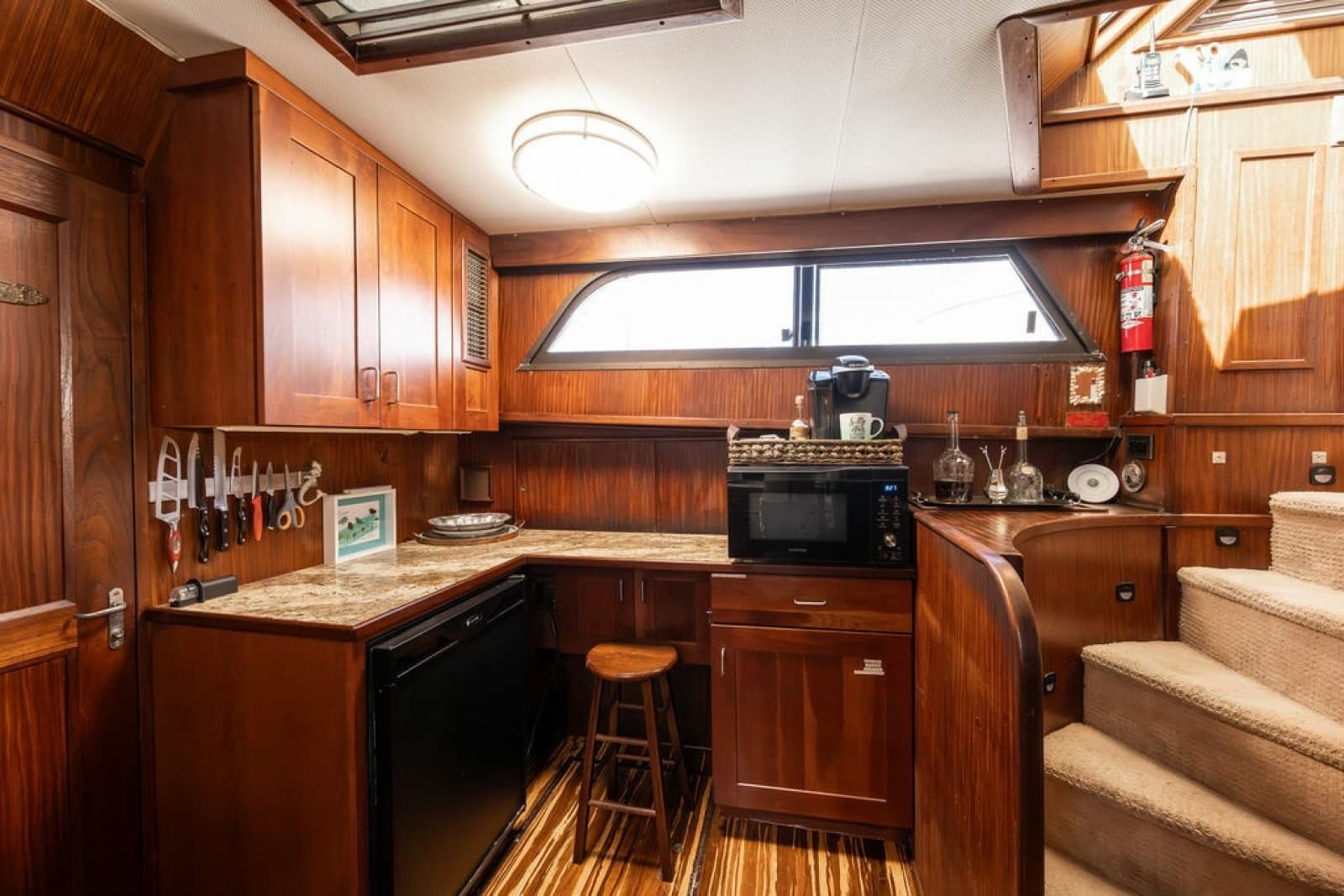 1979 Hatteras Yacht Fish
