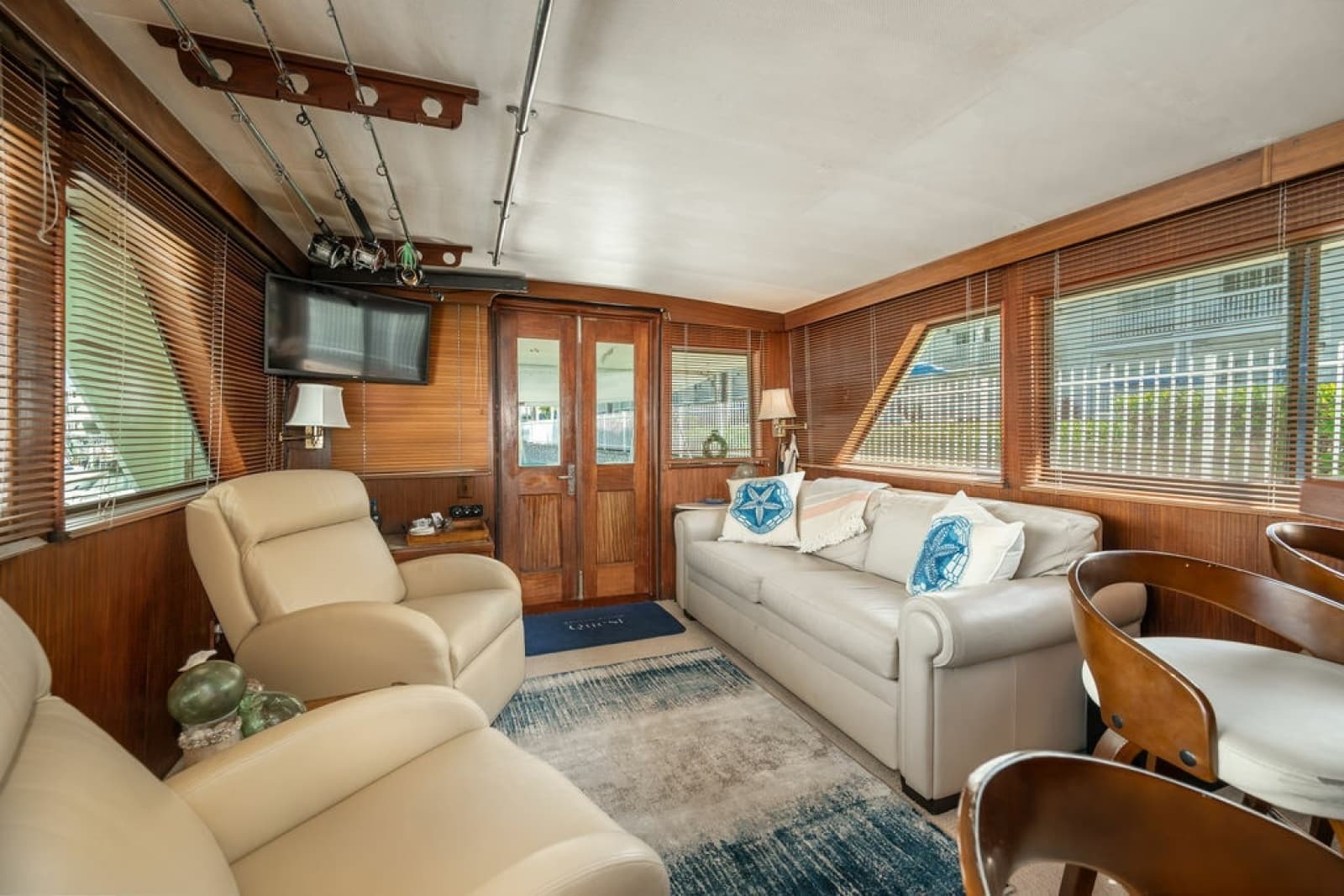 1979 Hatteras Yacht Fish