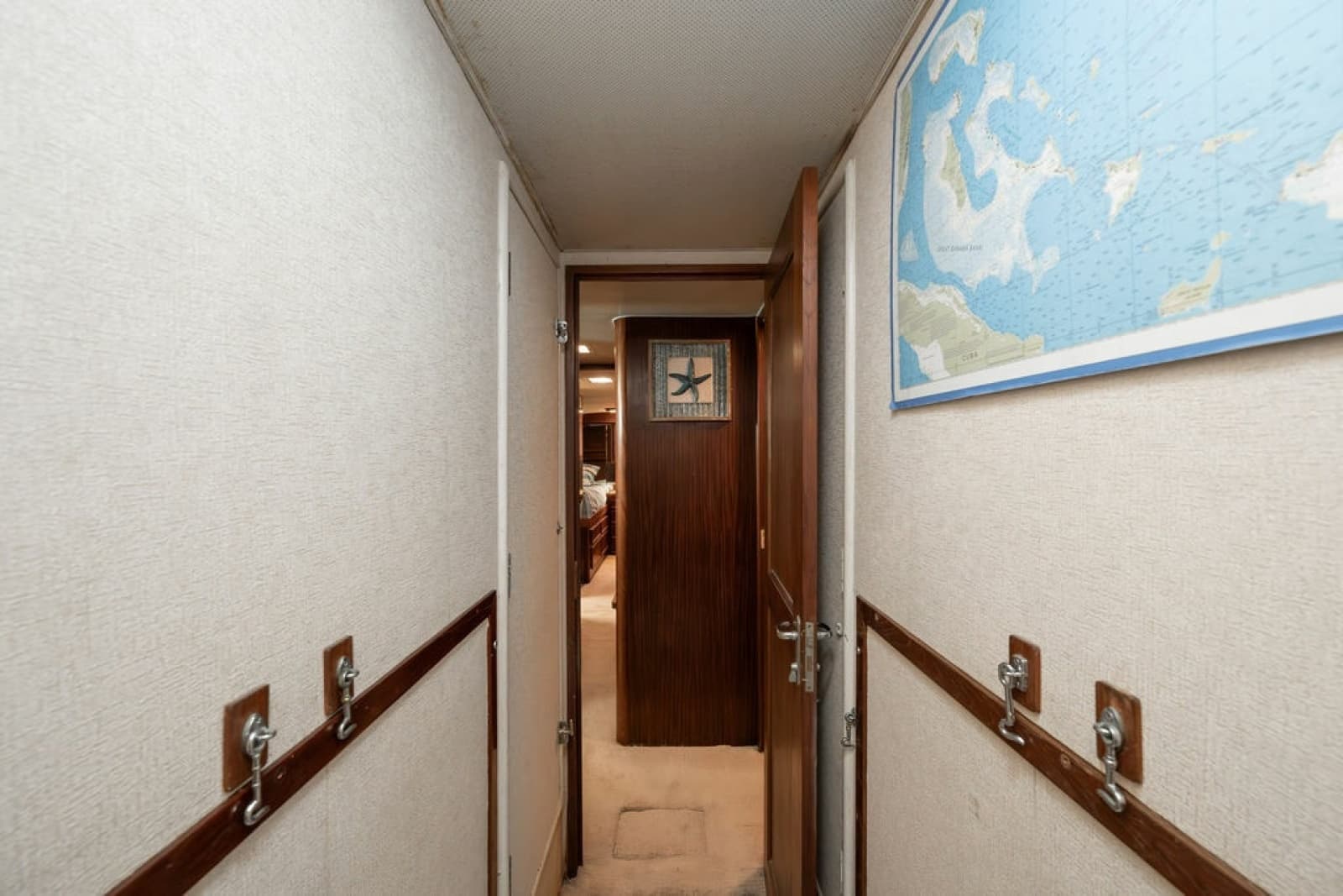 1979 Hatteras Yacht Fish