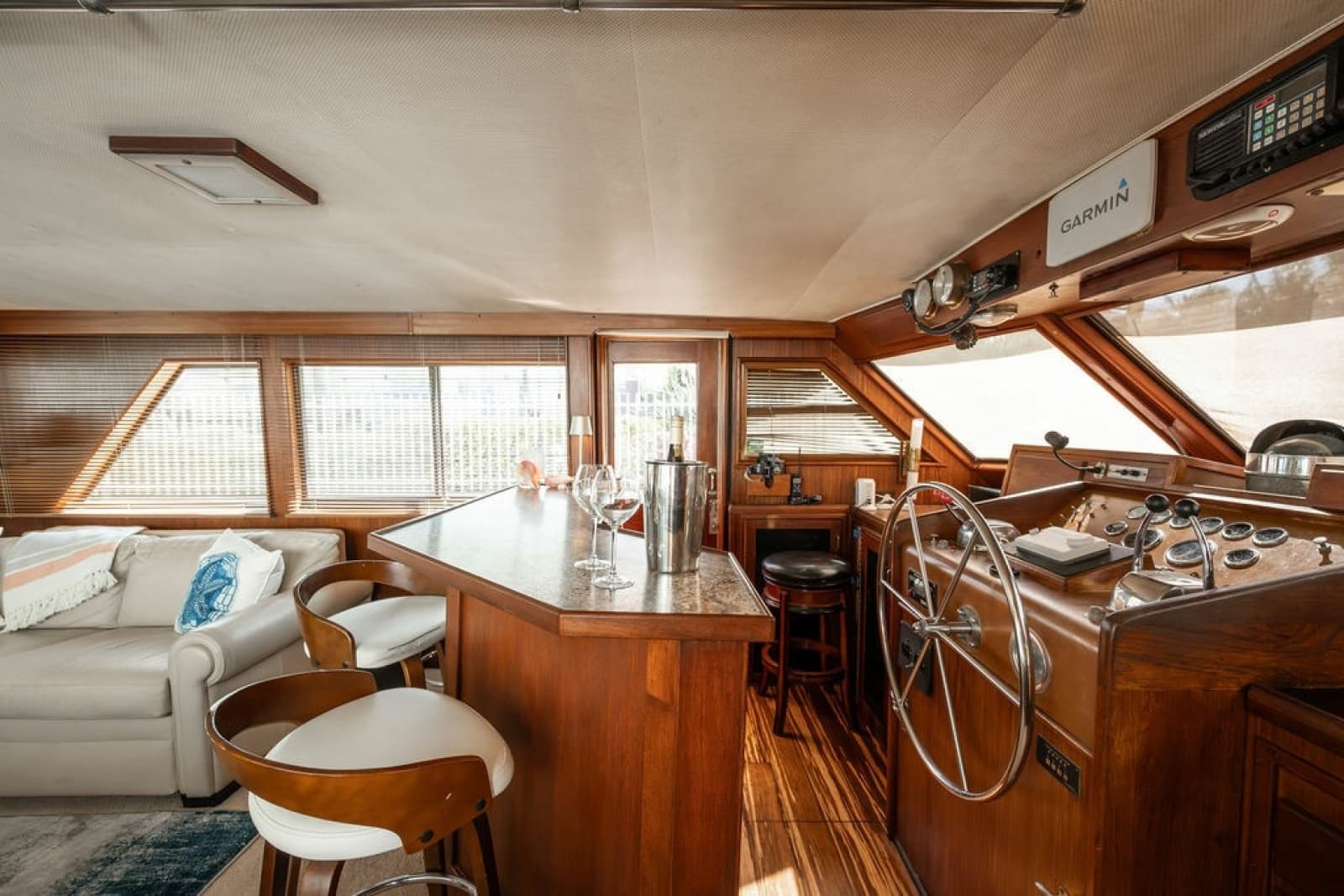 1979 Hatteras Yacht Fish