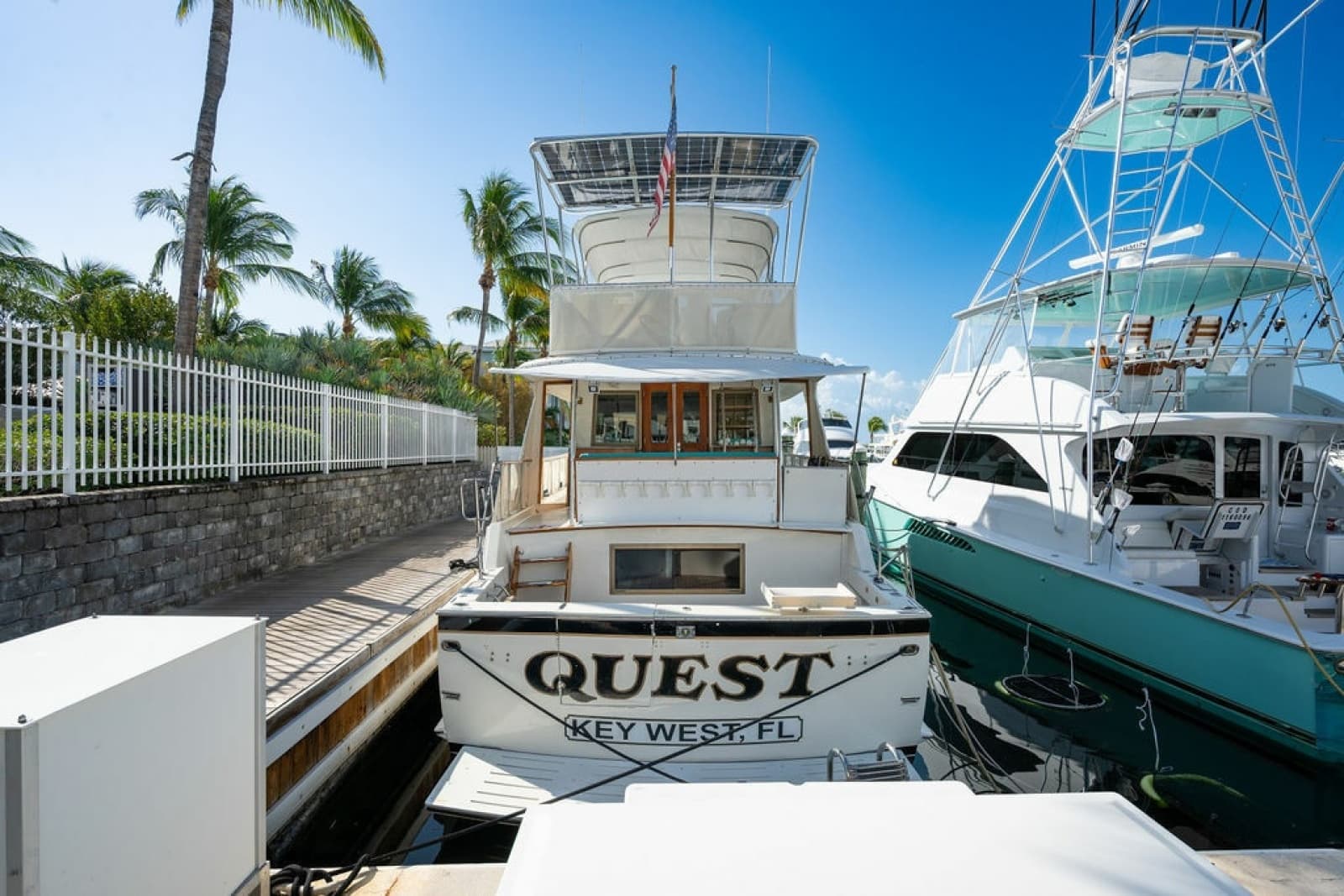 1979 Hatteras Yacht Fish