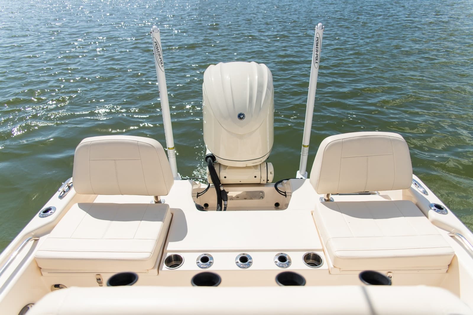 2024 Grady-White 231 Costal Explorer