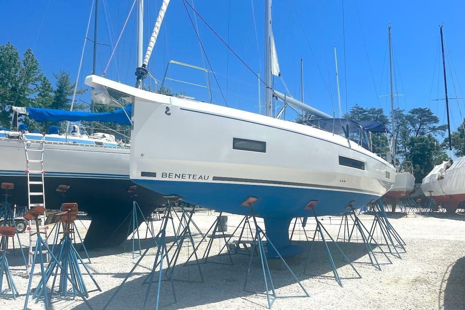 2022 Beneteau