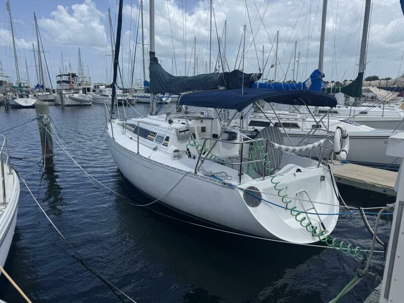 1988 Beneteau First 285
