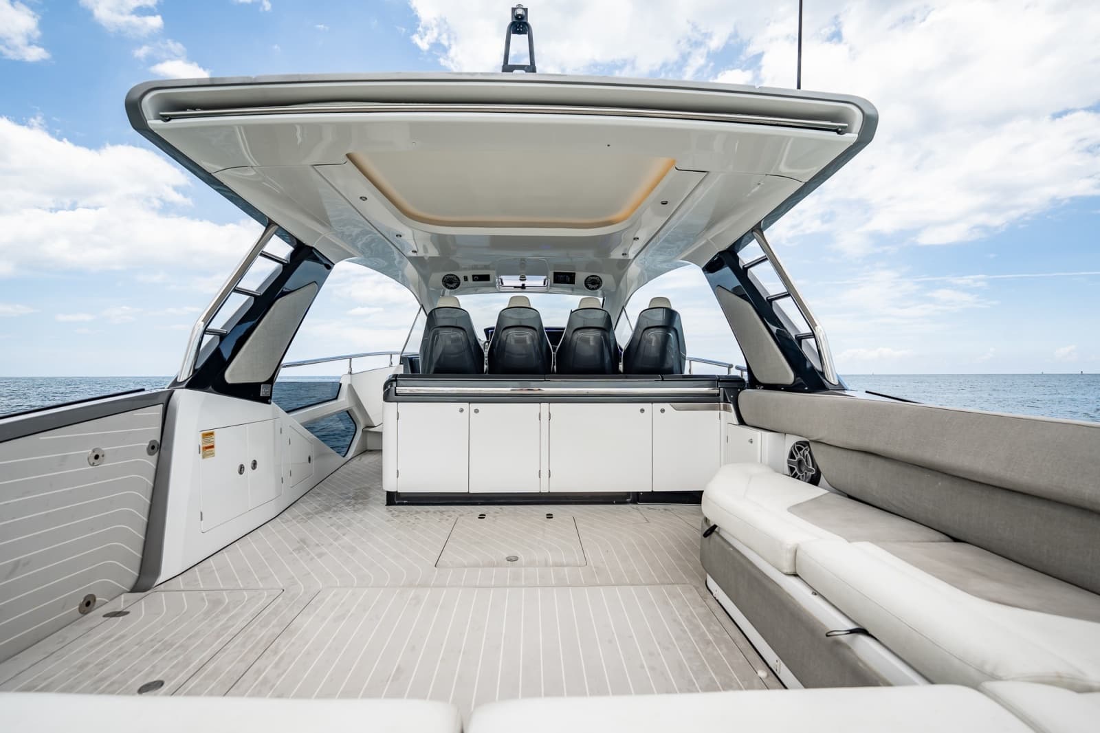 2021 Azimut VERVE 47
