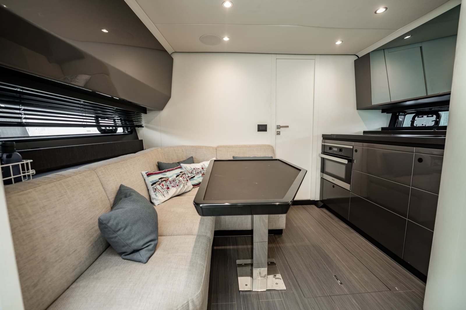2021 Azimut VERVE 47
