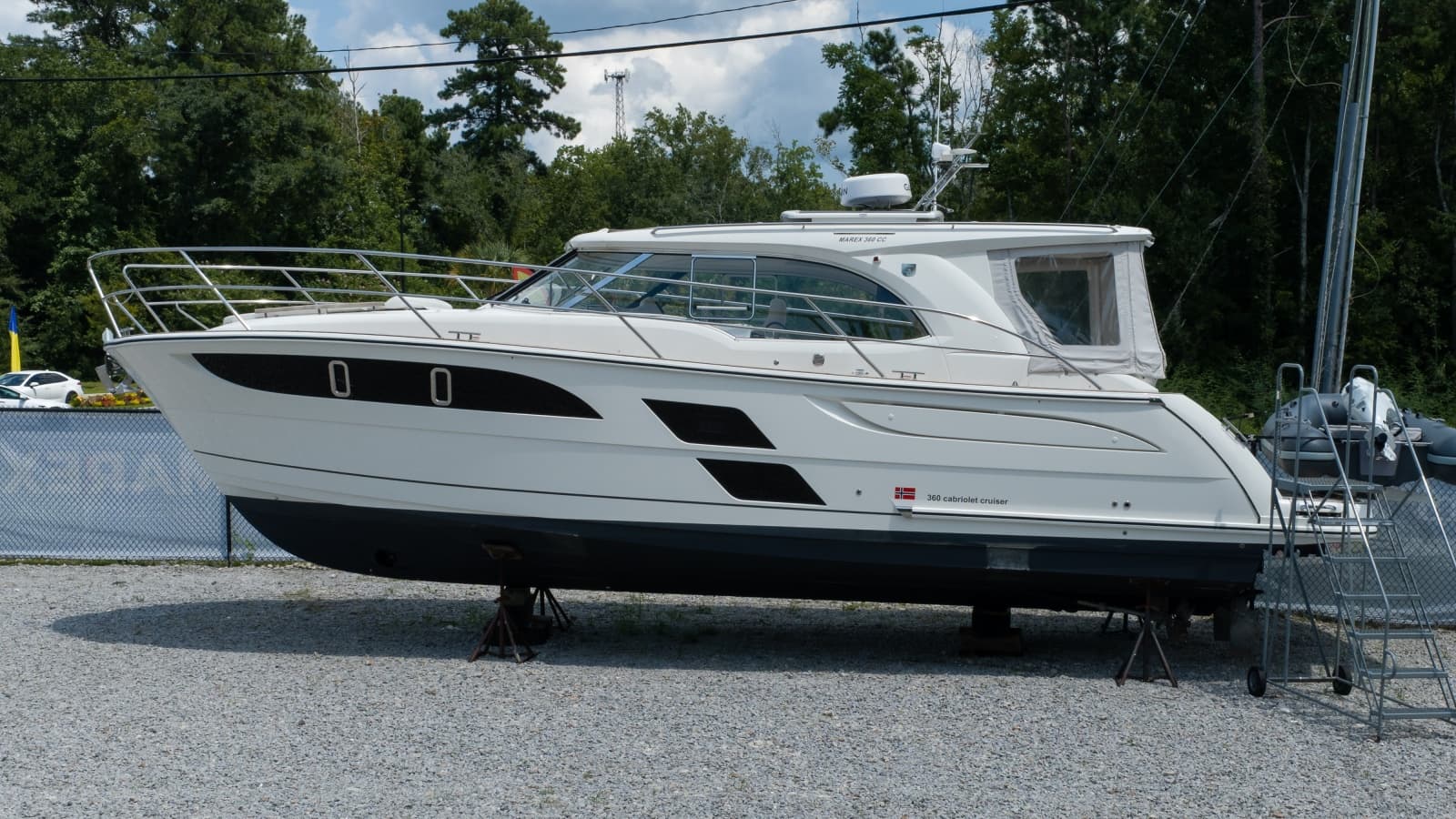 2026 Marex 360 Cabriolet Cruiser