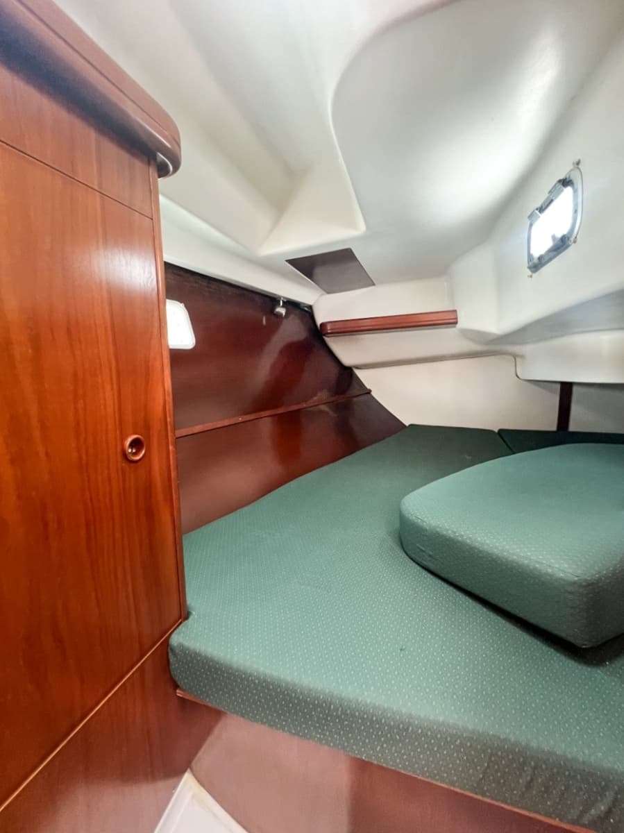 2002 Beneteau Oceanis 361