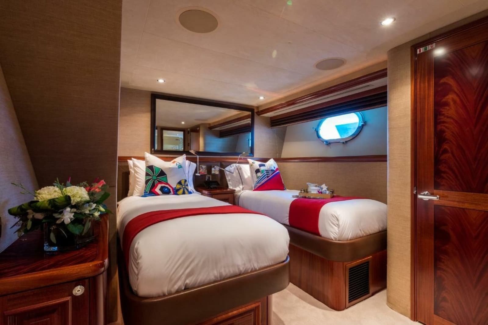 2008 Westport Westport 130 (#26) Tri-Deck