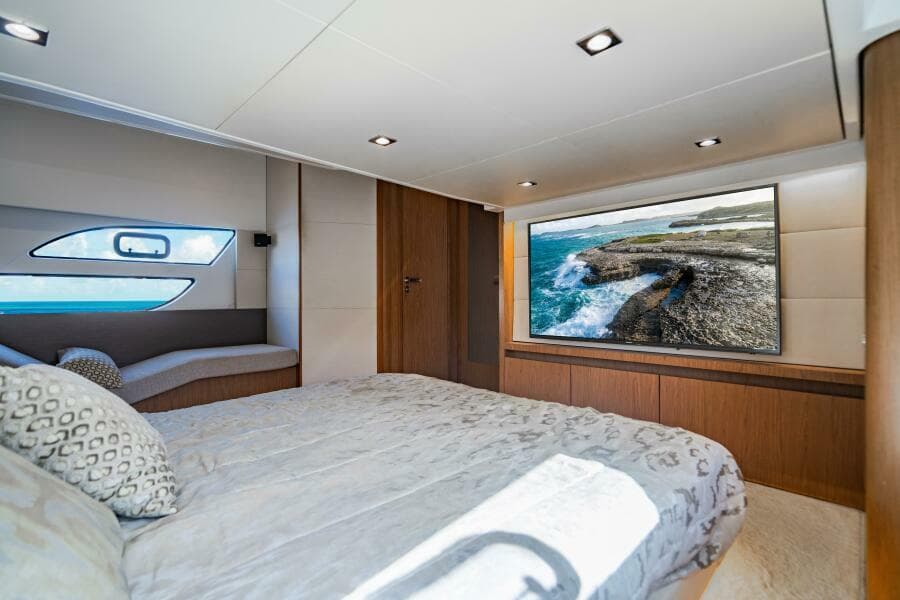 2016 Beneteau Gran Turismo 49