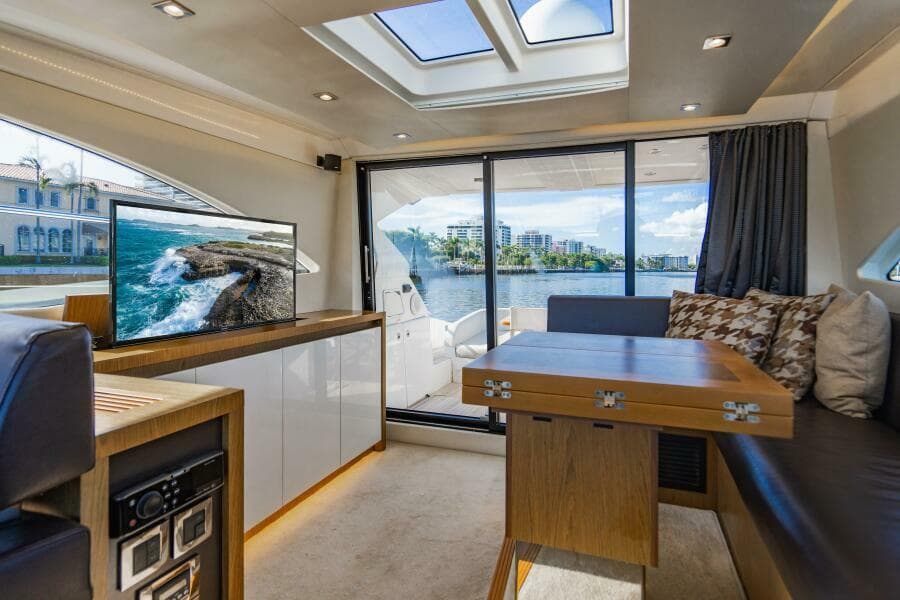 2016 Beneteau Gran Turismo 49