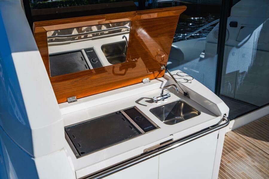 2016 Beneteau Gran Turismo 49
