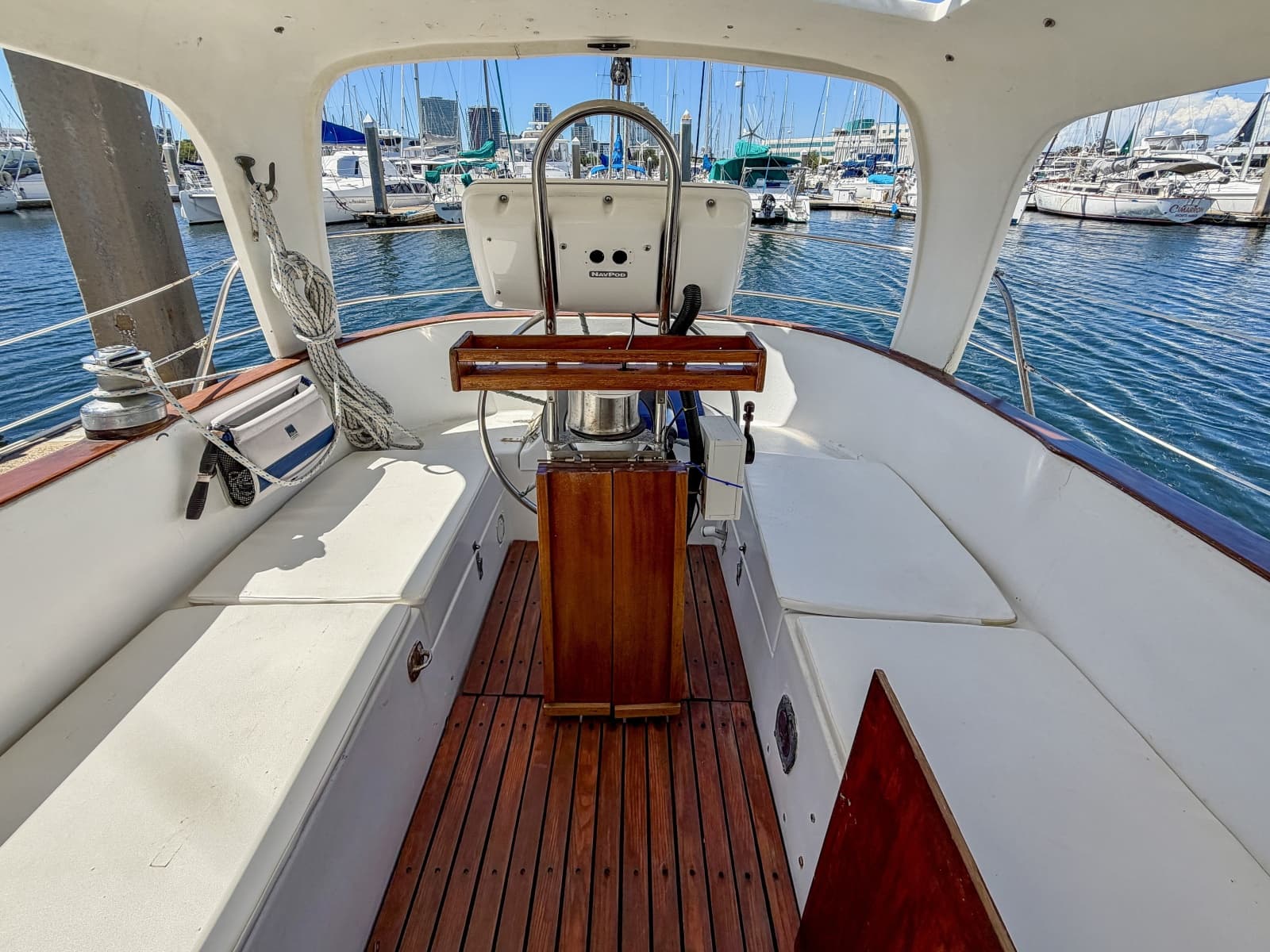 1987 Nonsuch 