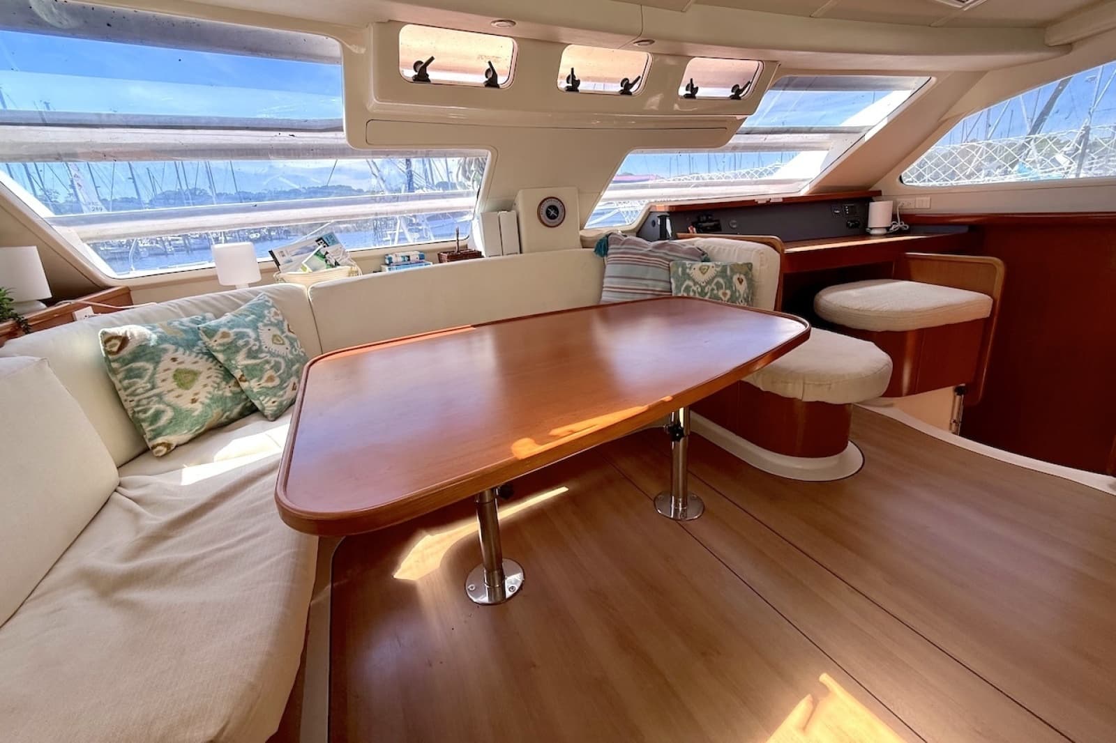 2010 Leopard 46