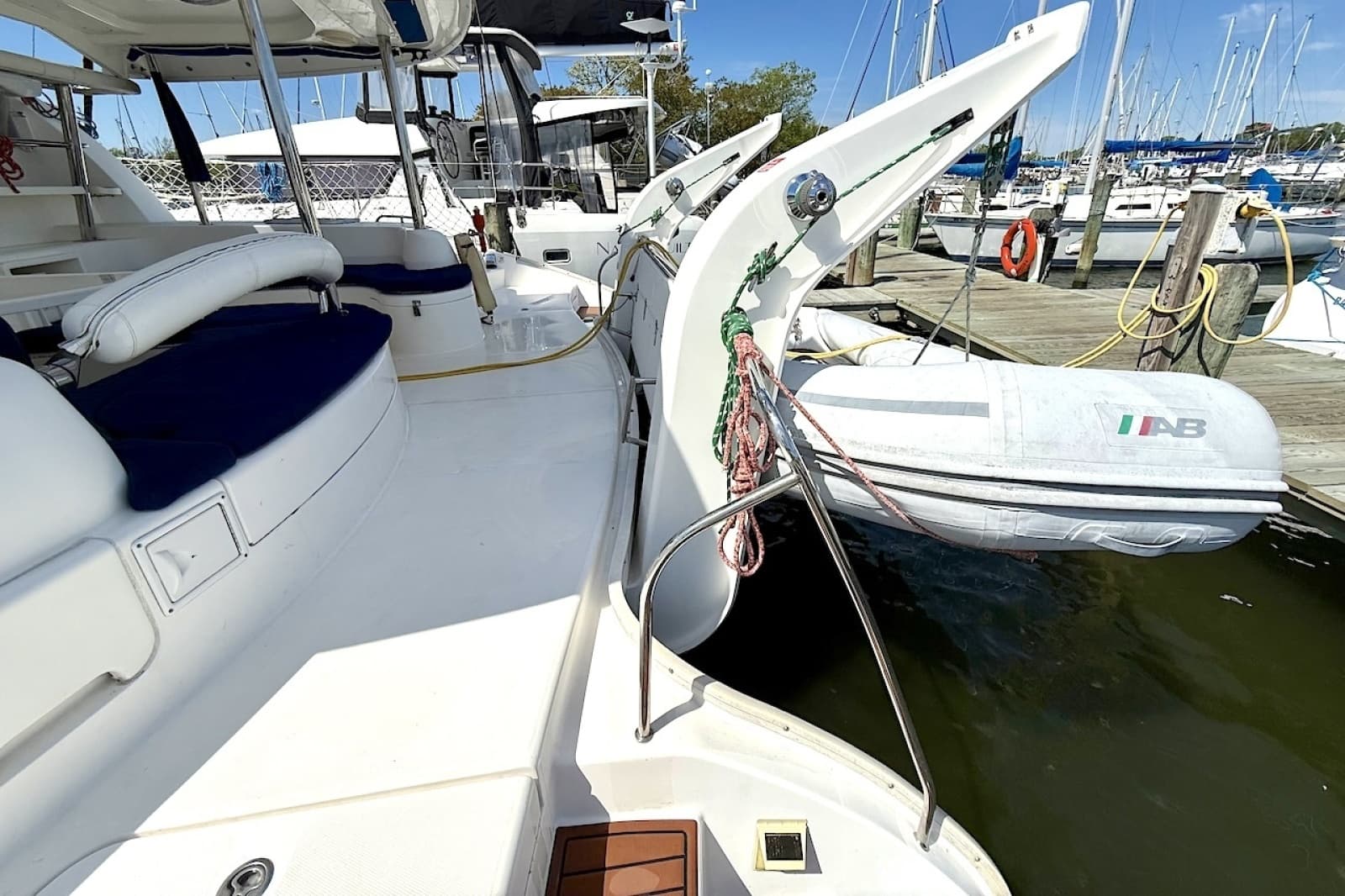 2010 Leopard 46
