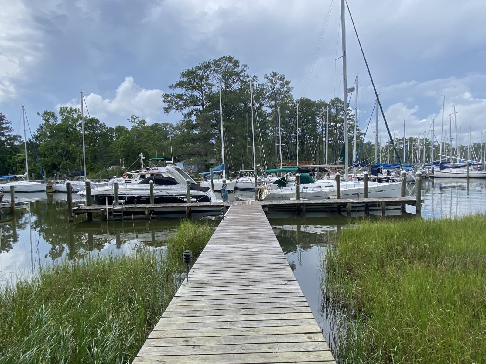 2004 Beneteau 373
