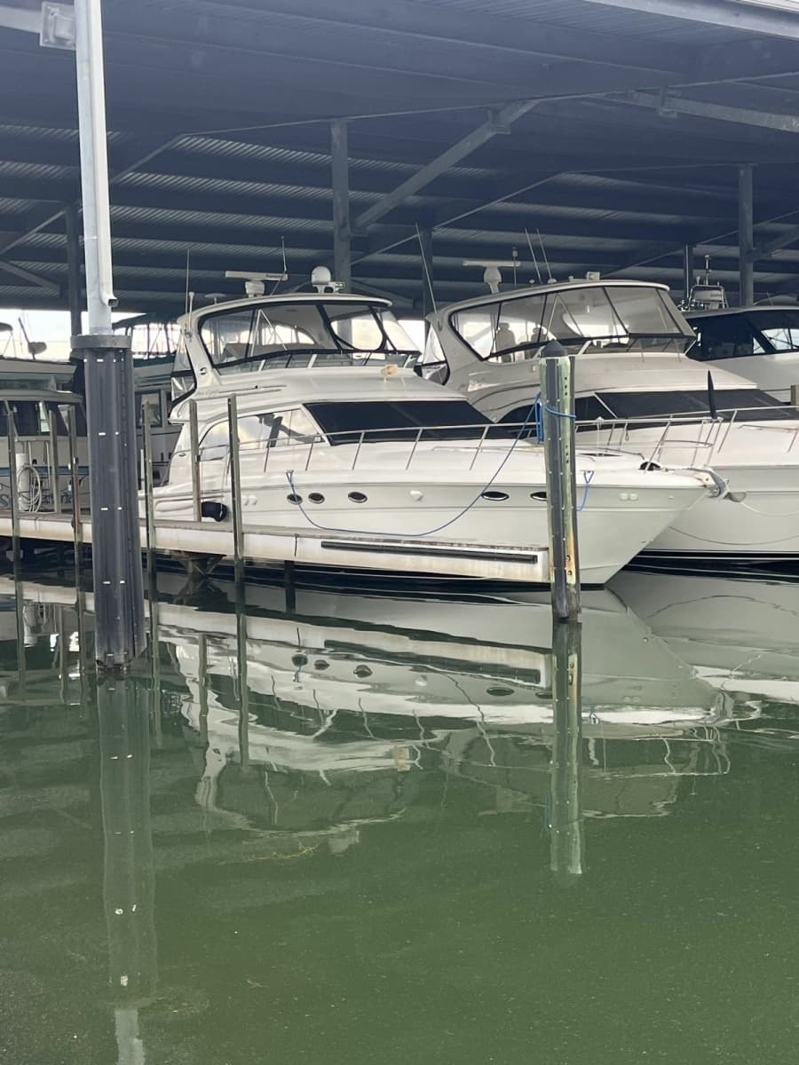 2003 Sea Ray 480 Sedan Bridge