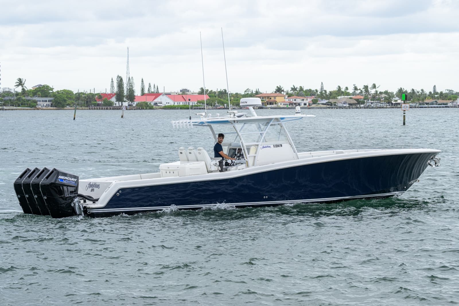 2019 Invincible 42 Open
