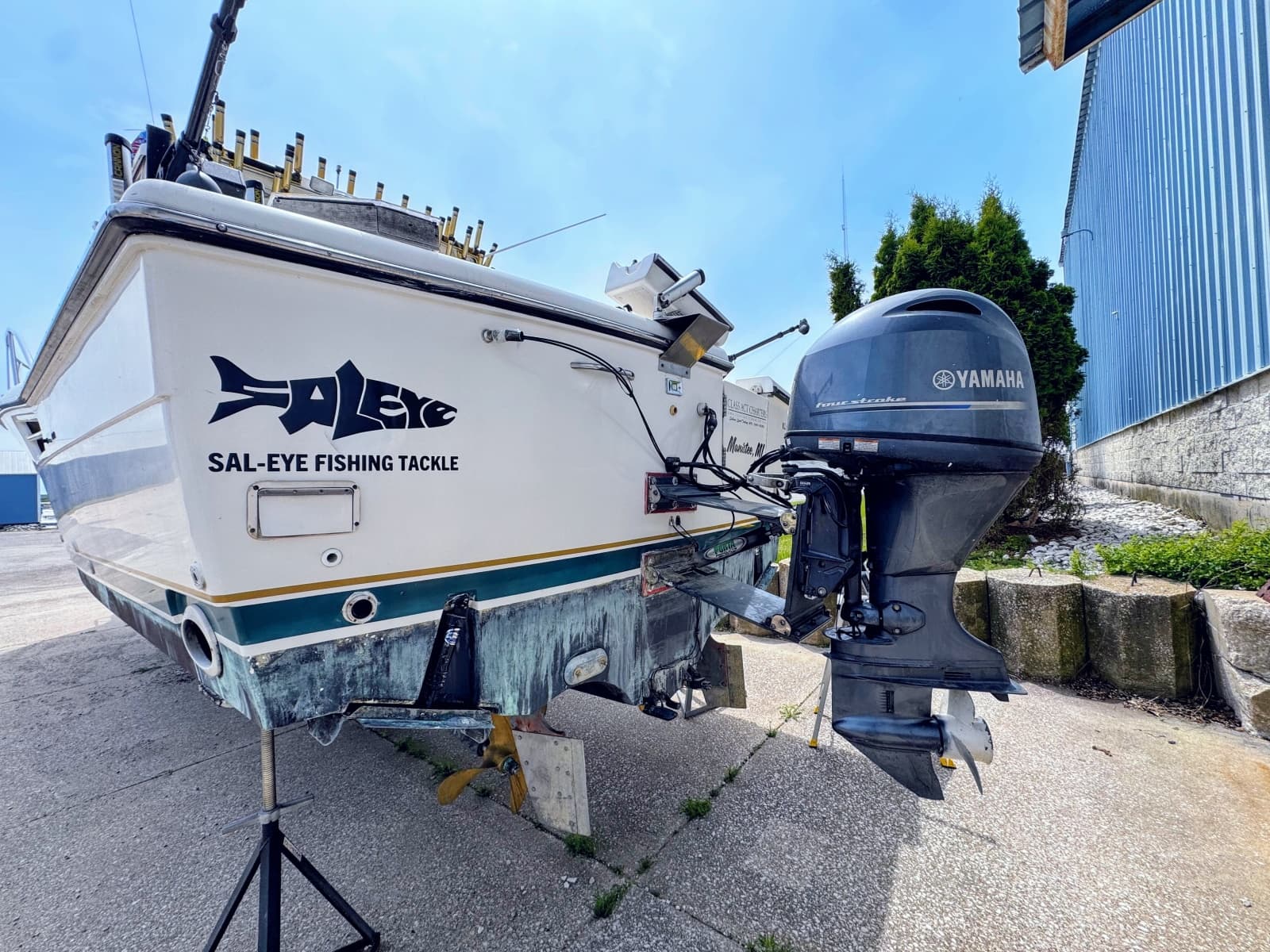 1999 Pursuit 3400 Express