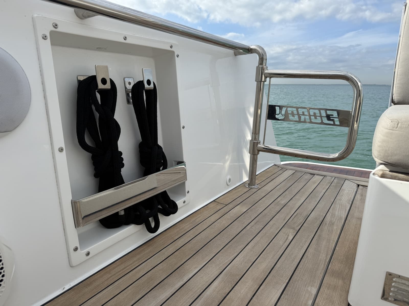 2019 Fjord 40 Open