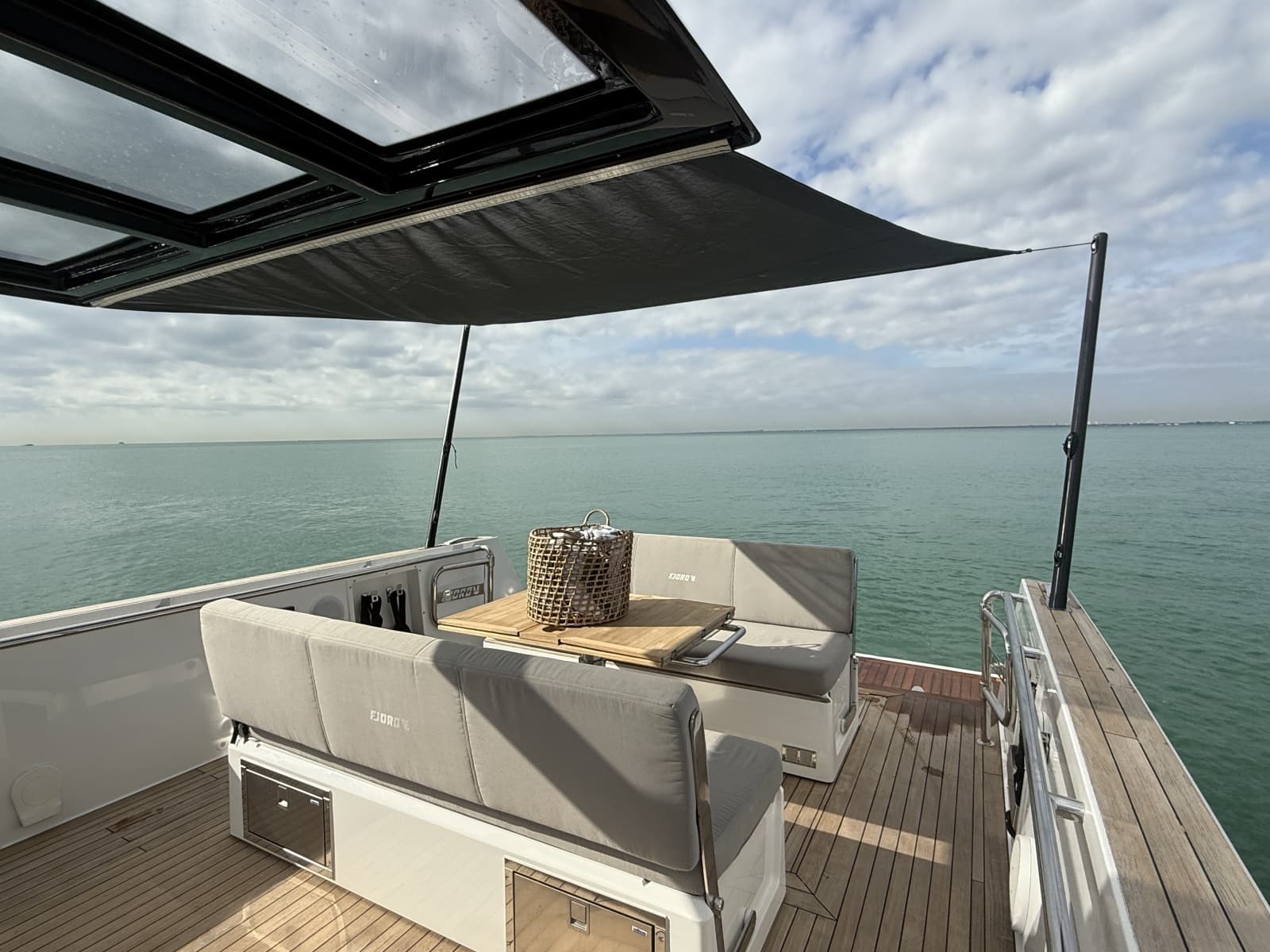 2019 Fjord 40 Open