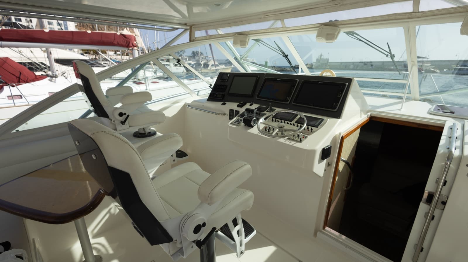 2005 Cabo 40 Hardtop Express