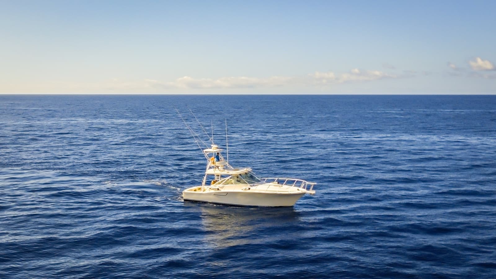 2005 Cabo 40 Hardtop Express