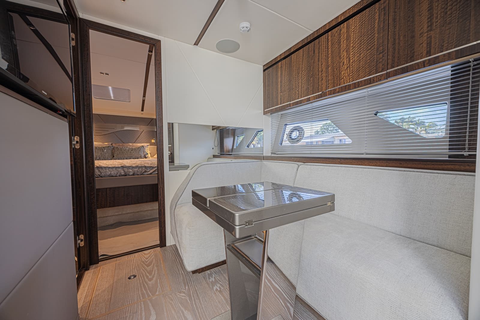 2021 Sunseeker Predator 60 EVO