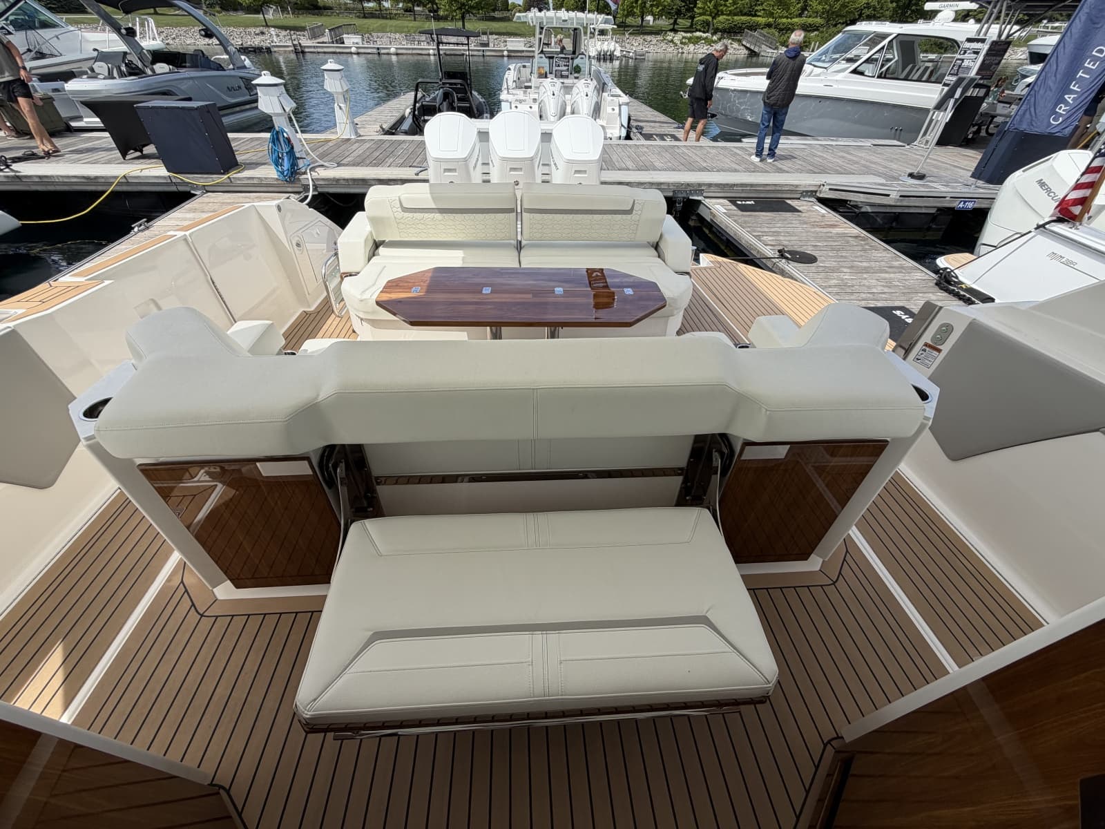 2023 Tiara Yachts 48 LS