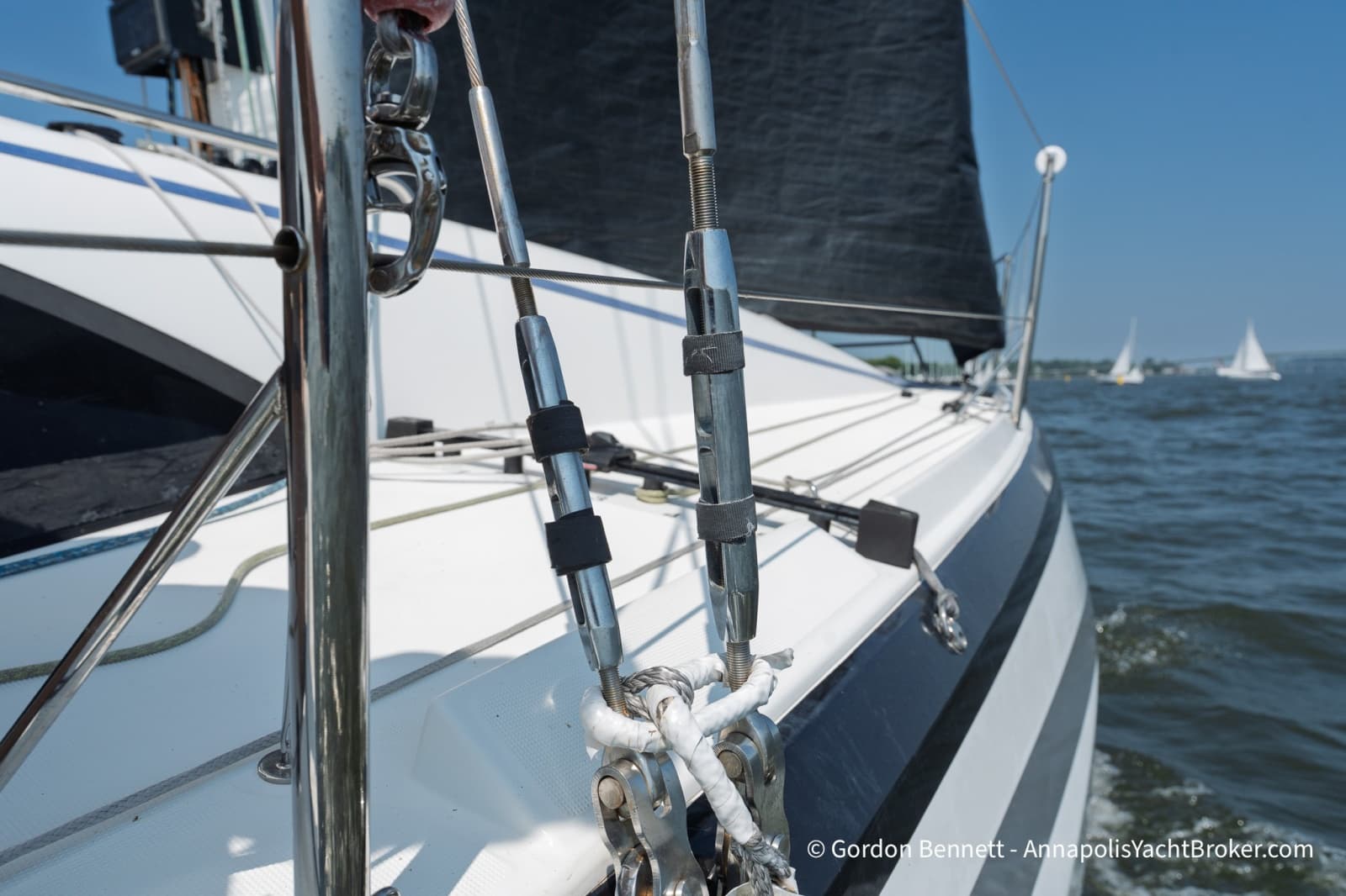 2020 Jeanneau Sun Fast 3300
