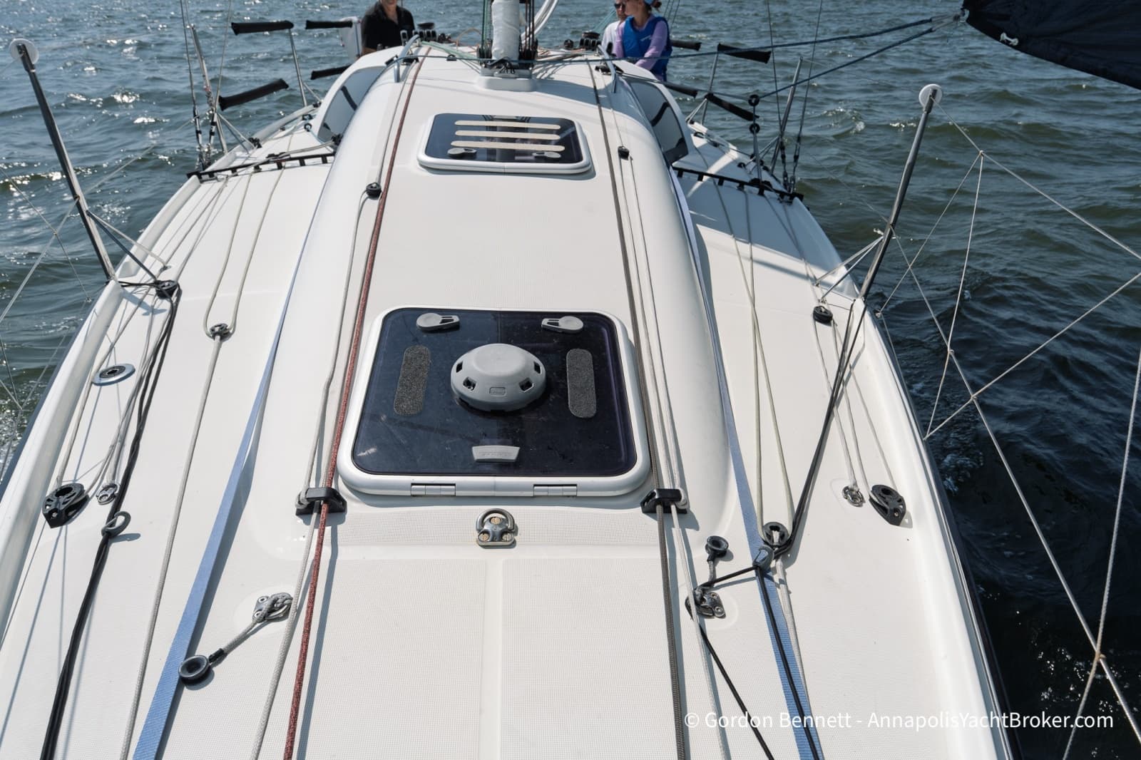 2020 Jeanneau Sun Fast 3300