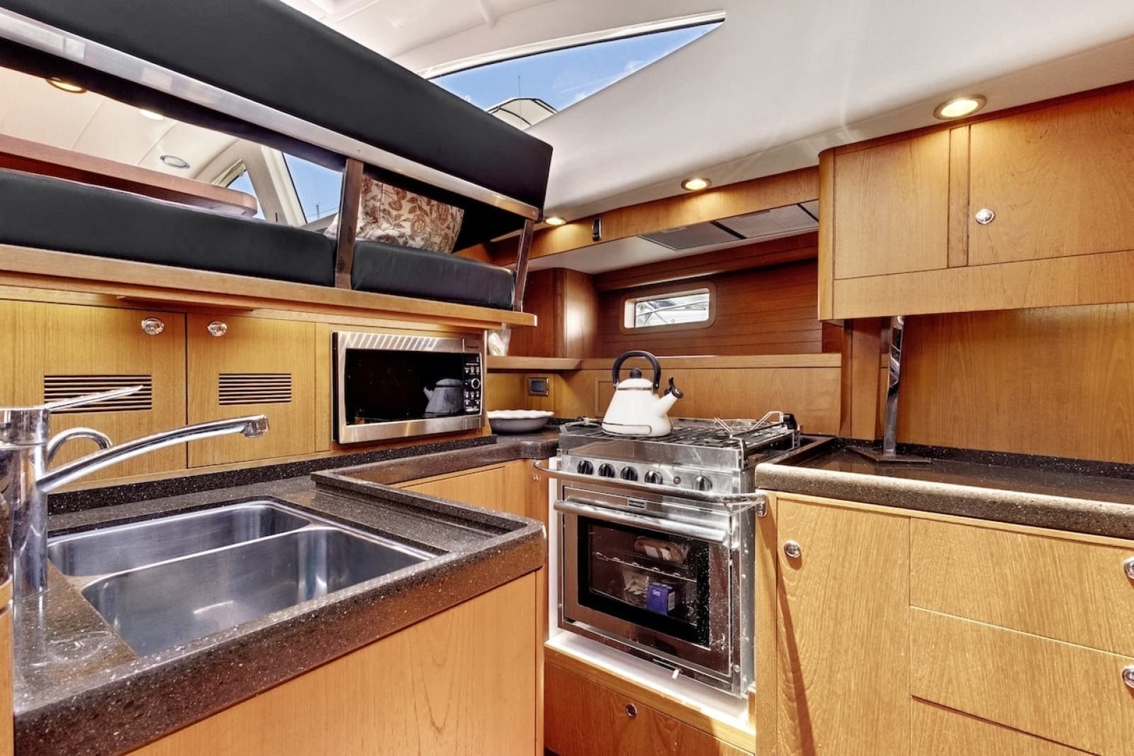 2011 Southerly 57 RS