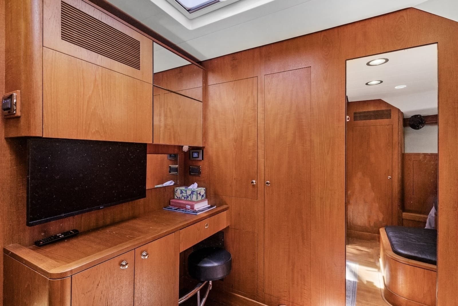 2011 Southerly 57 RS