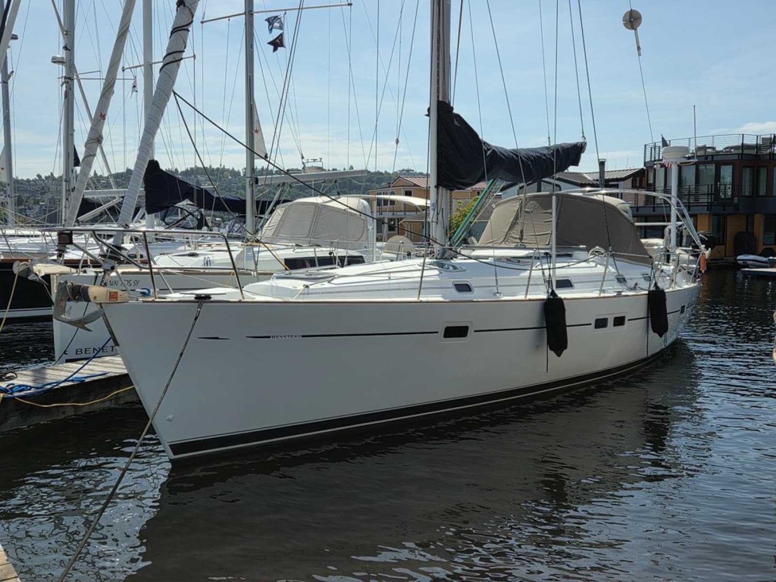 2000 Beneteau Oceanis 411