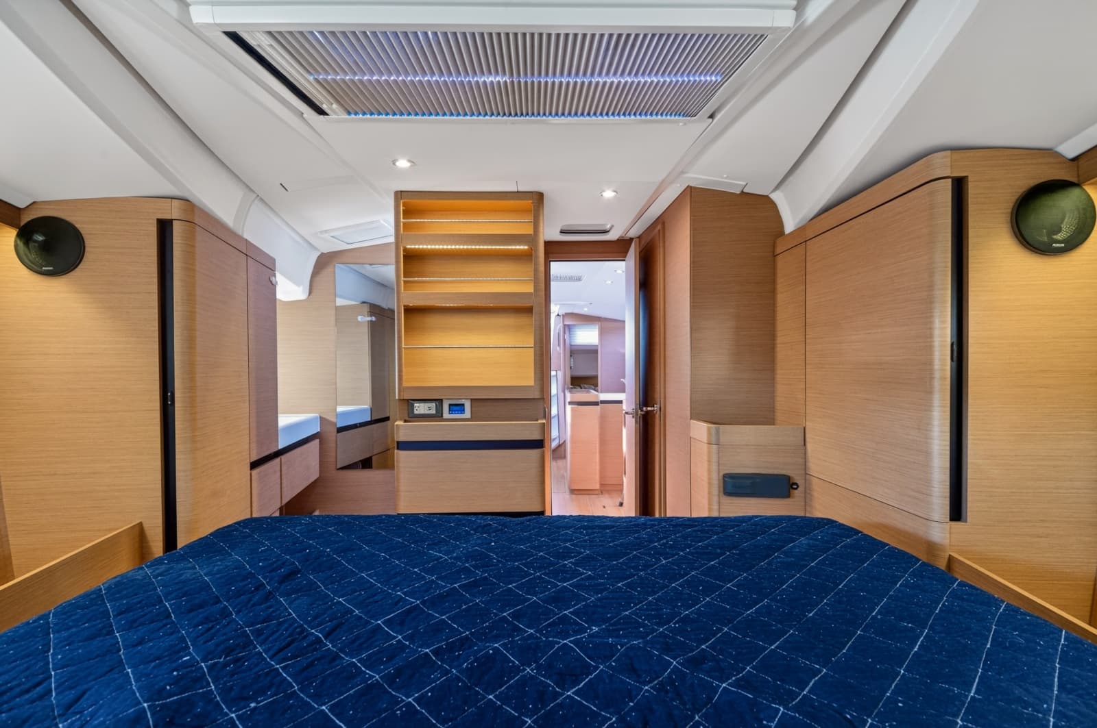 2019 Jeanneau Sun Odyssey 490