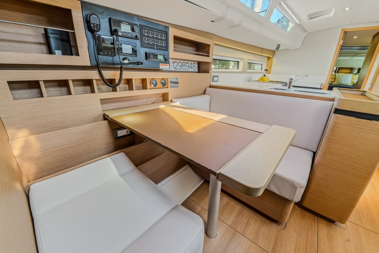 2019 Jeanneau Sun Odyssey 490
