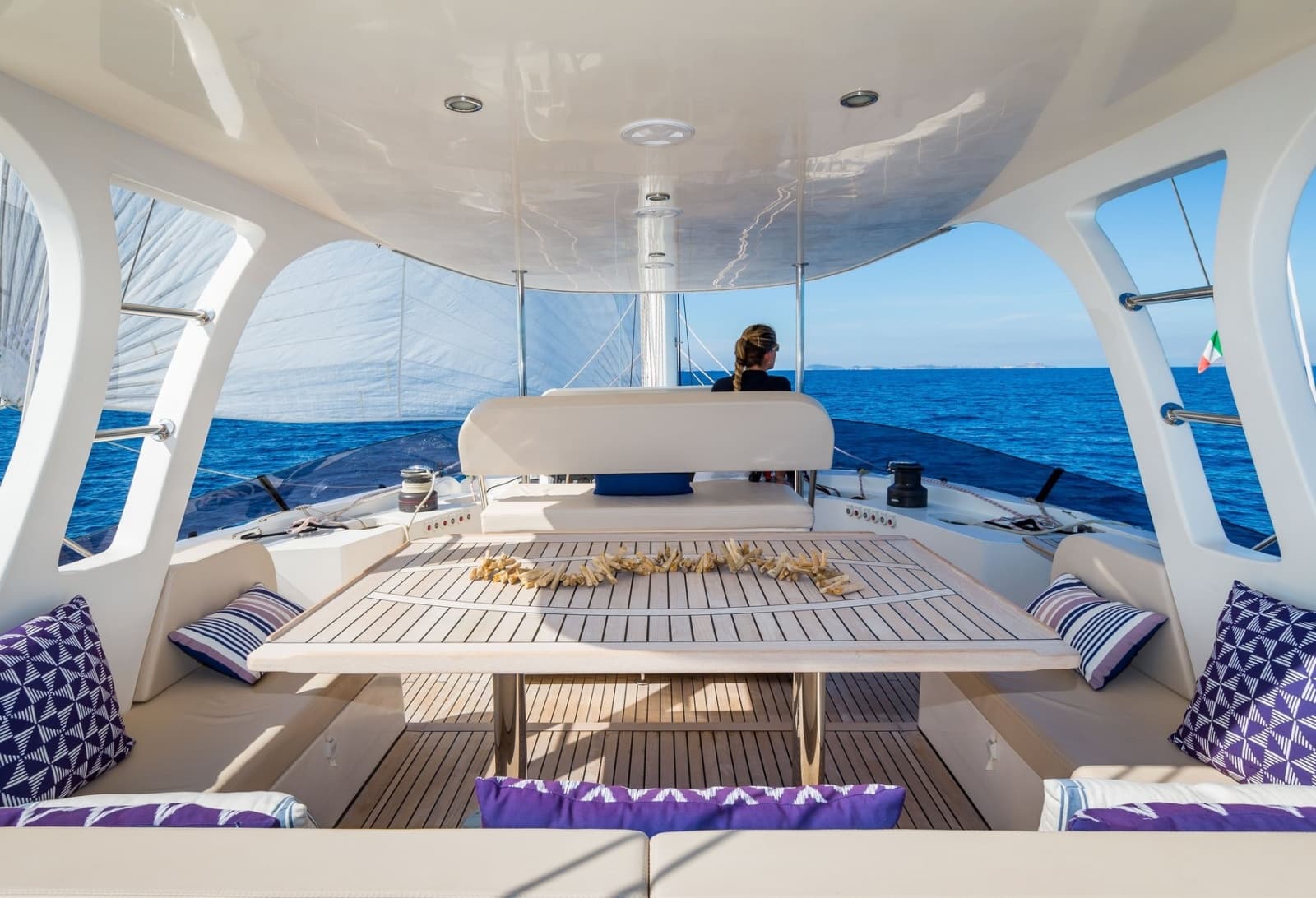 2009 Sunreef 70