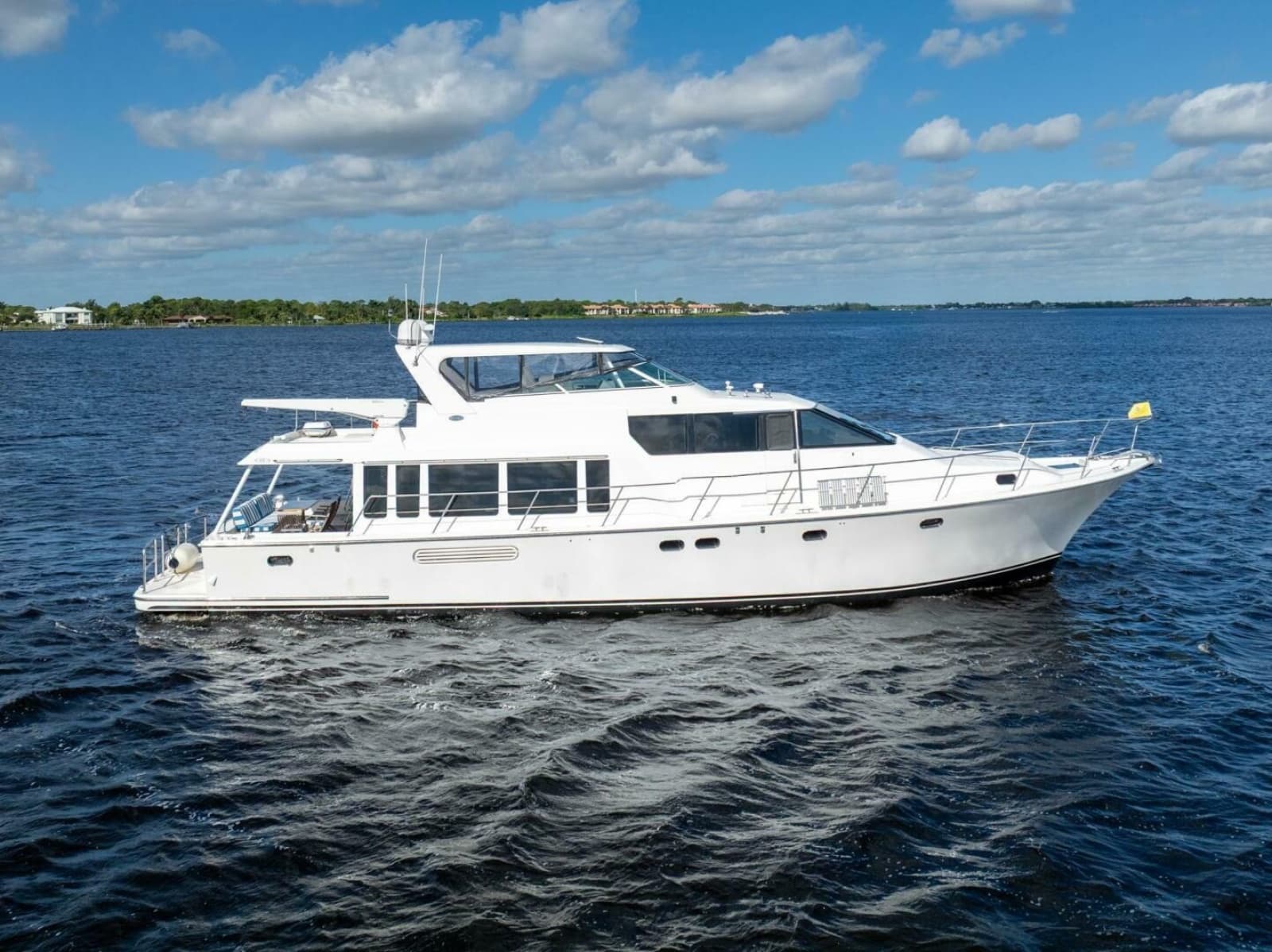 2009 Pacific Mariner 65 Motor Yacht