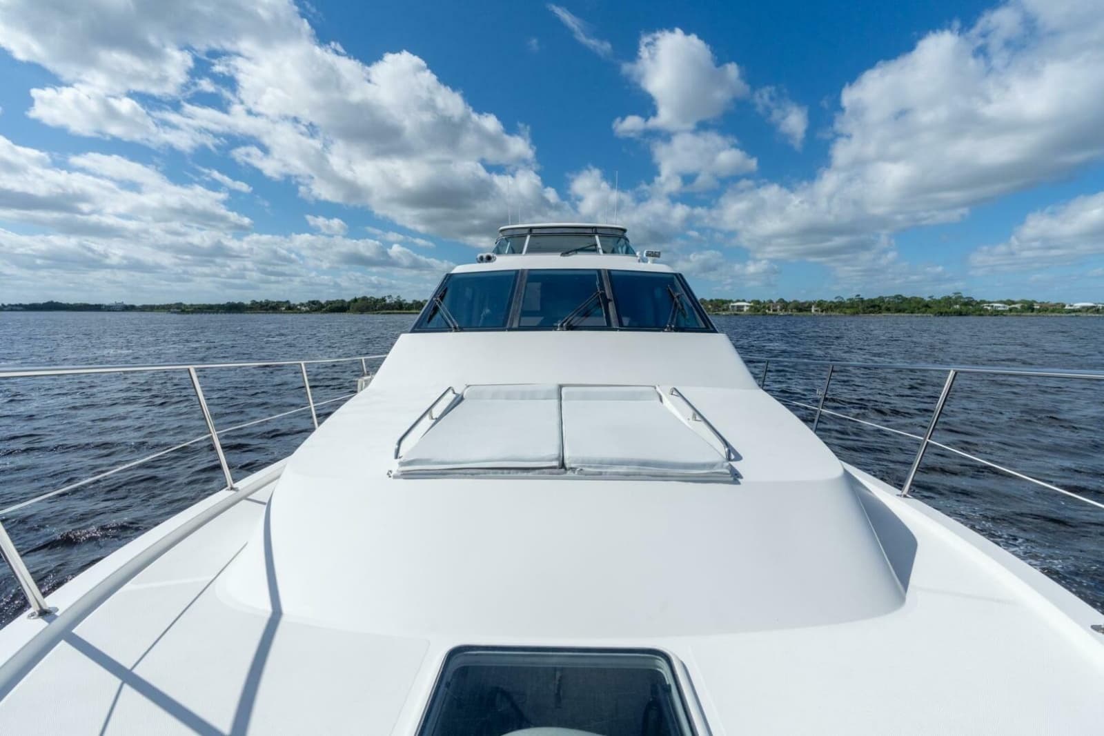 2009 Pacific Mariner 65 Motor Yacht