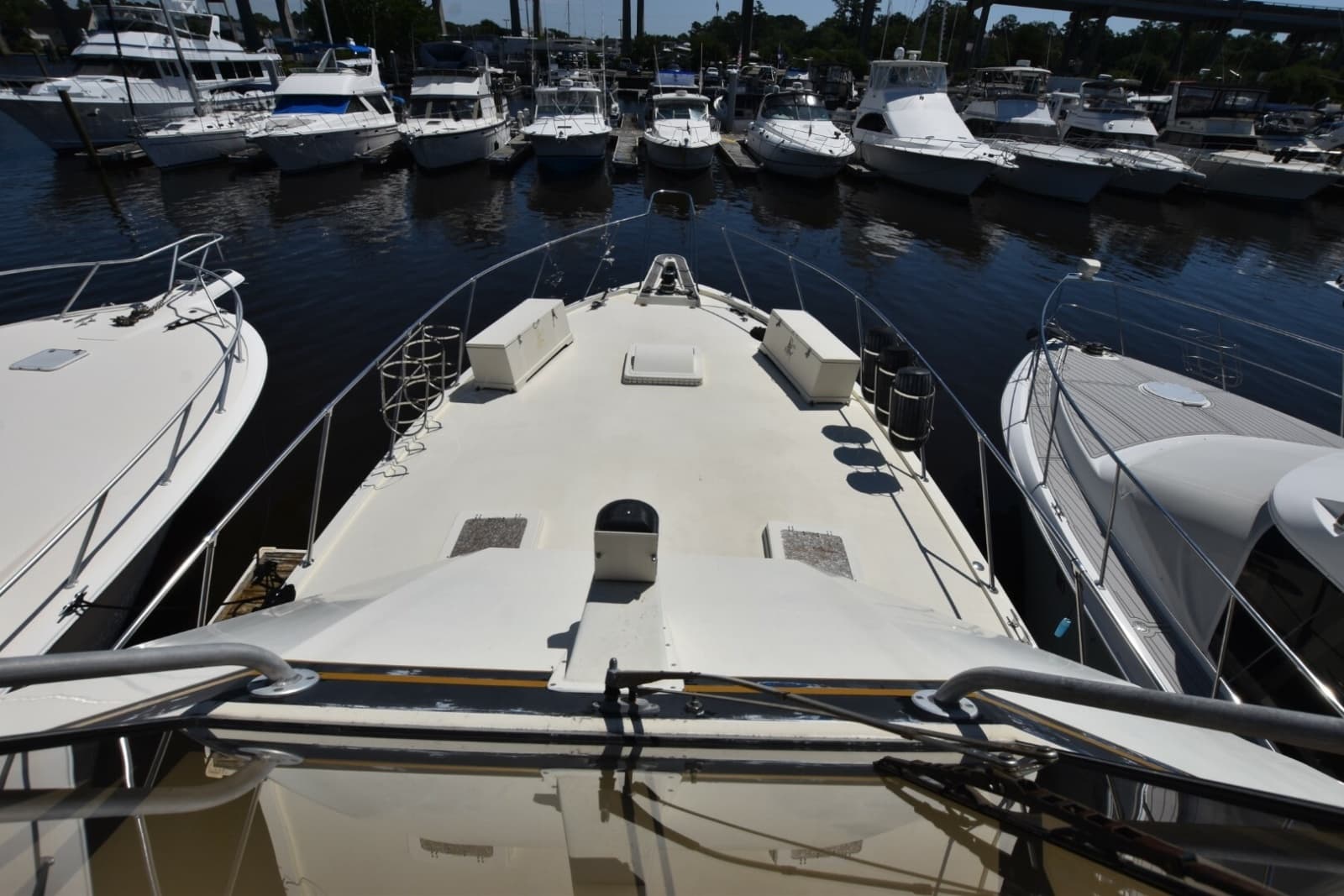 1983 Hatteras High Performance Convertible