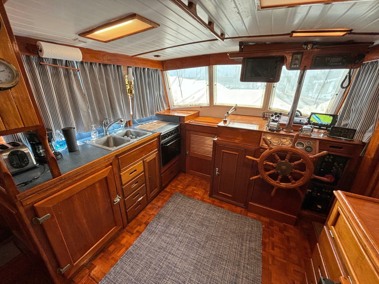 1978 Grand Banks 42 Classic