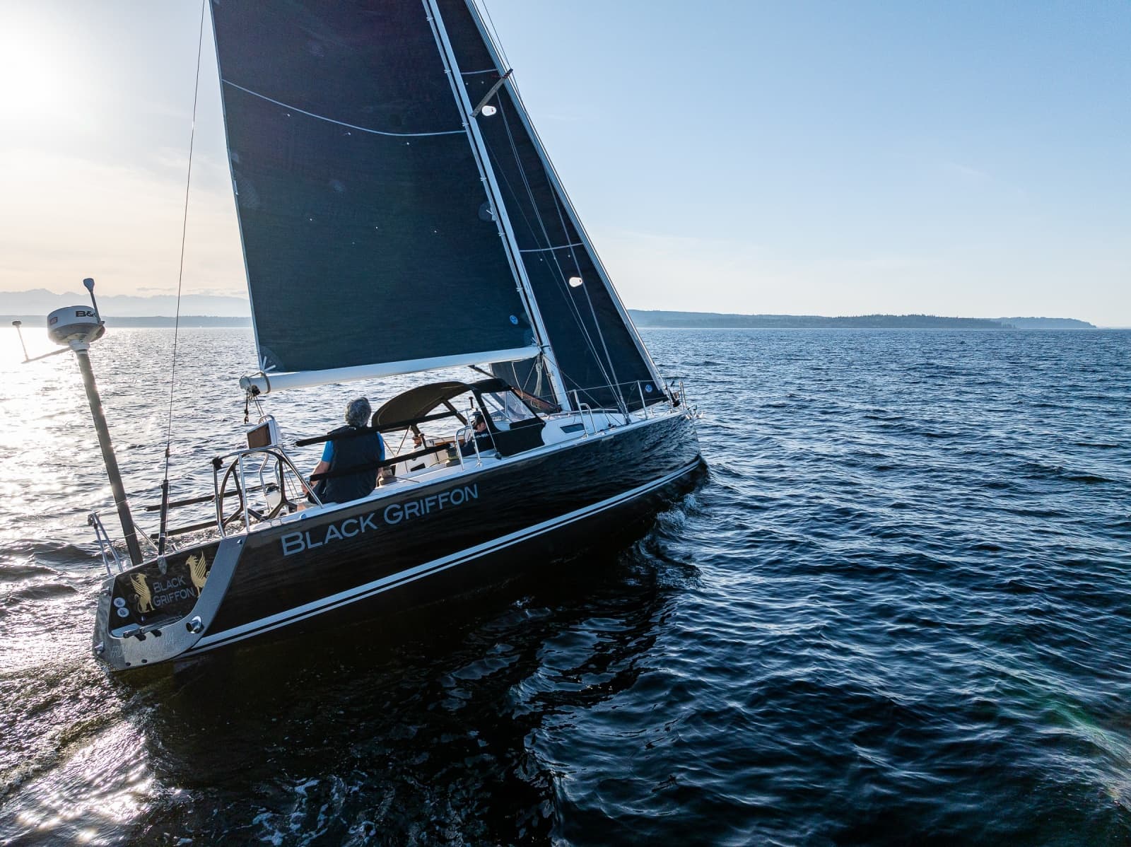 2007 J Boats 124