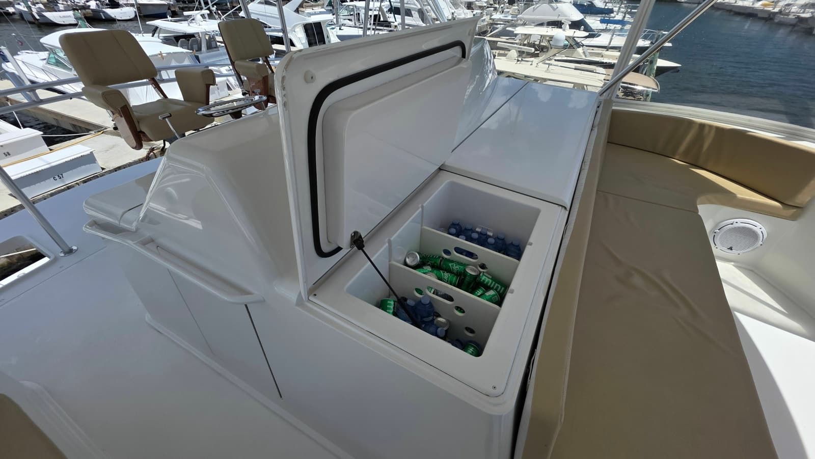 2010 Viking 64 Sportfish Convertible
